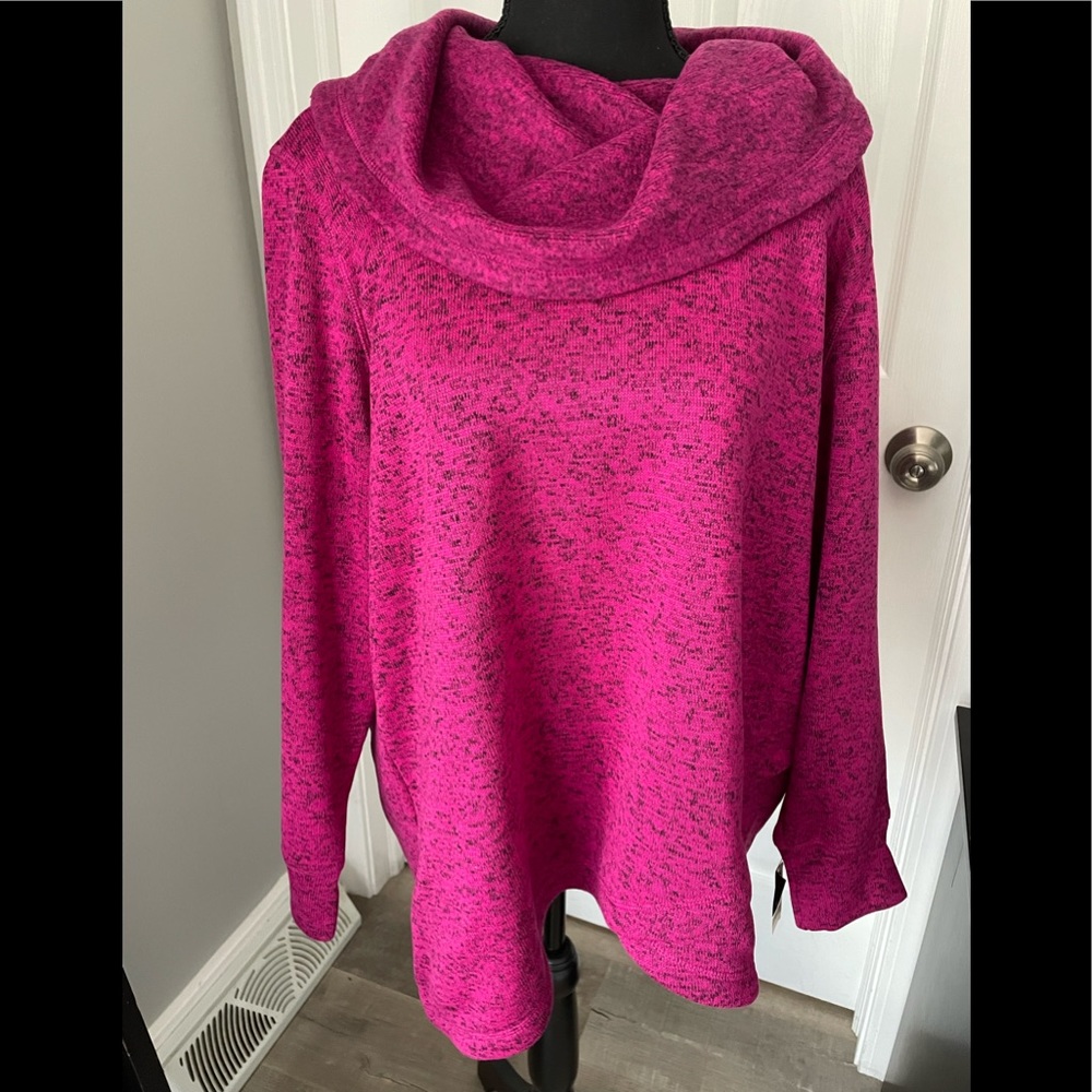 New Ideology cowl neck fuchsia marked fleece top